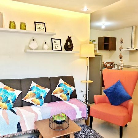 Fully Furnished Apartment With Netflix And Wifi 八打雁 外观 照片