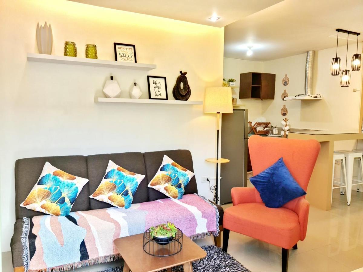 Fully Furnished Apartment With Netflix And Wifi 八打雁 外观 照片