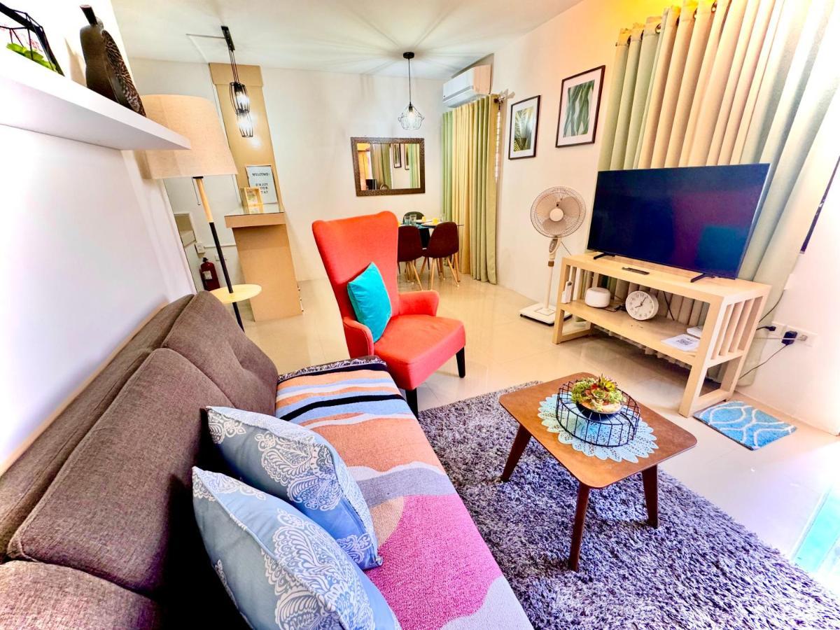 Fully Furnished Apartment With Netflix And Wifi 八打雁 外观 照片